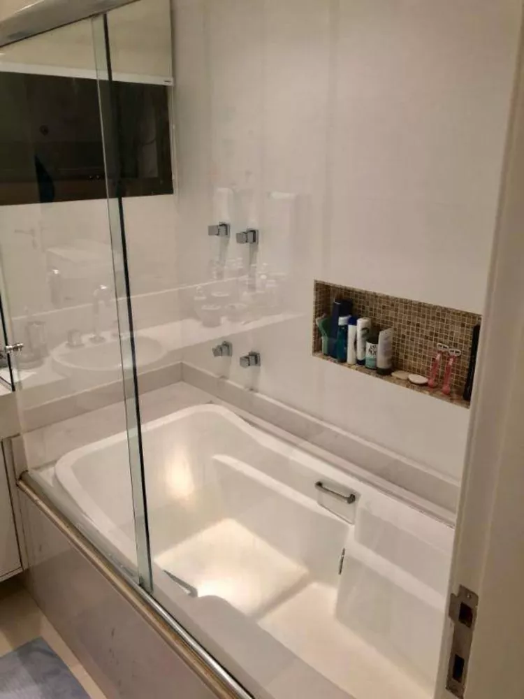 Apartamento, 3 quartos, 233 m² - Foto 14