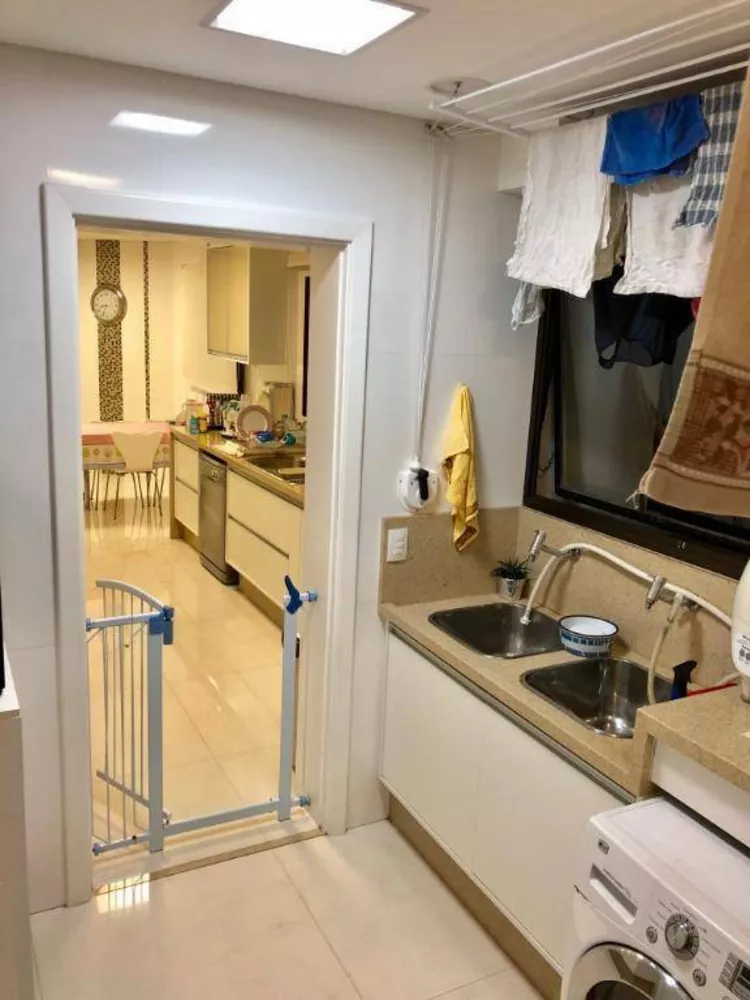 Apartamento, 3 quartos, 233 m² - Foto 17