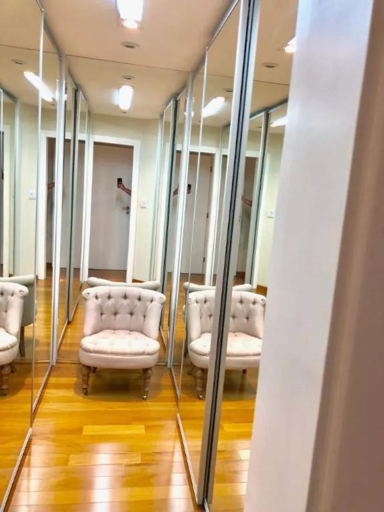 Apartamento, 3 quartos, 233 m² - Foto 11