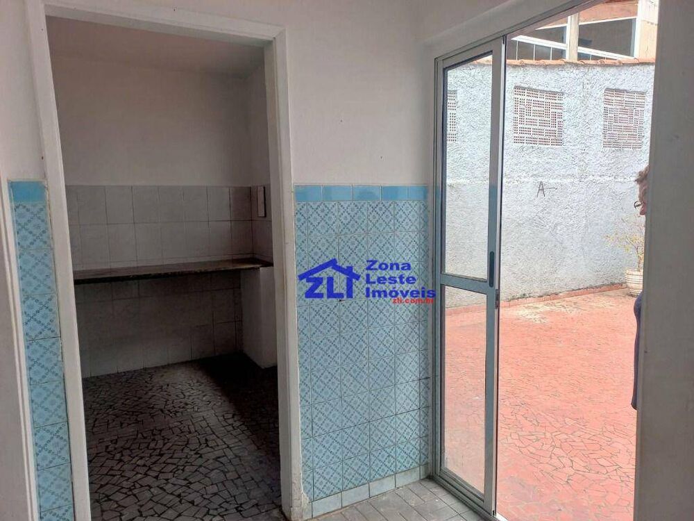 Sobrado à venda e aluguel com 4 quartos, 207m² - Foto 5