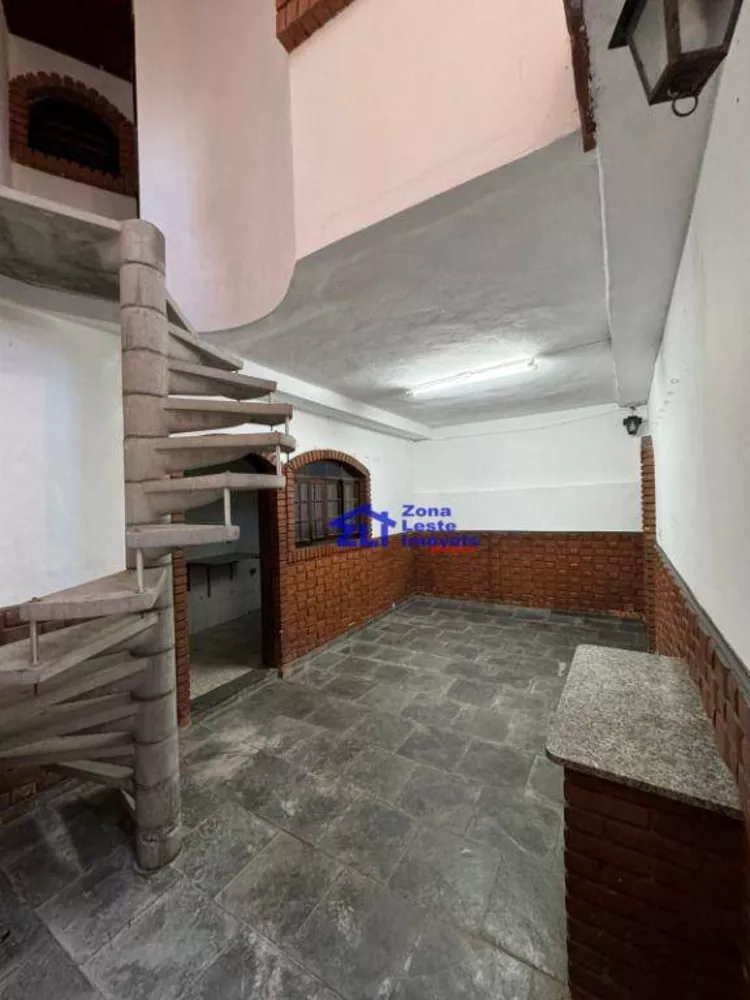 Sobrado à venda com 4 quartos, 264m² - Foto 3