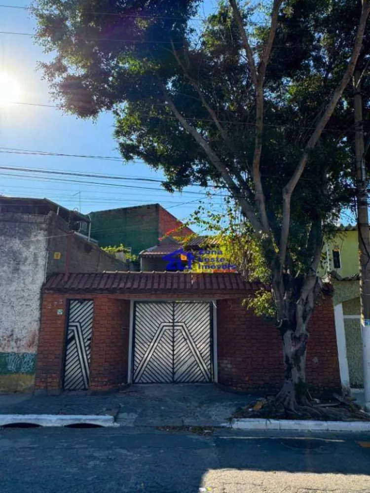 Sobrado à venda com 4 quartos, 264m² - Foto 1