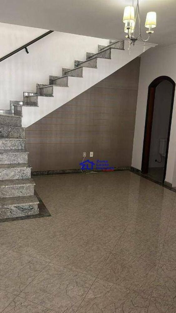 Sobrado à venda com 2 quartos, 92m² - Foto 2