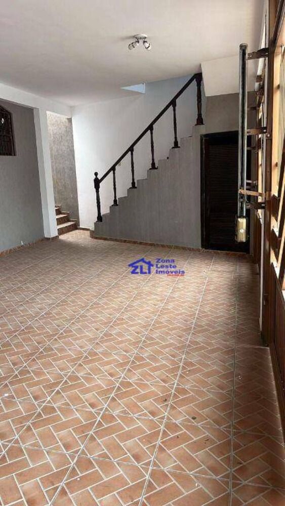 Sobrado à venda com 2 quartos, 92m² - Foto 1