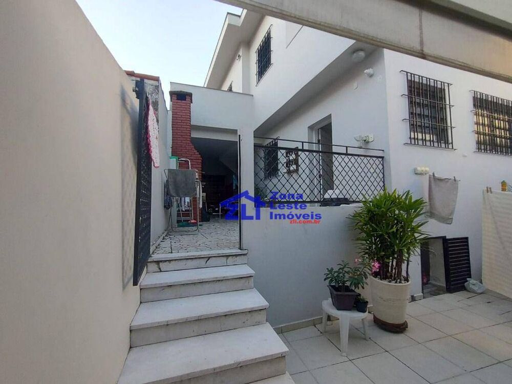 Sobrado, 3 quartos, 210 m² - Foto 2