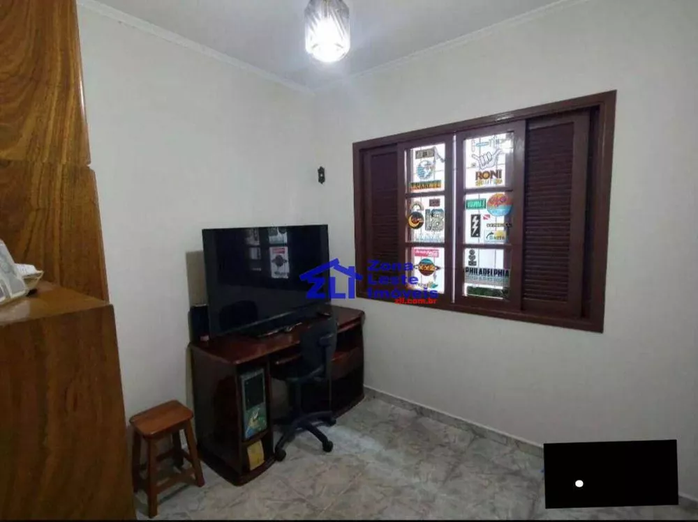 Casa à venda e aluguel com 3 quartos, 160m² - Foto 4