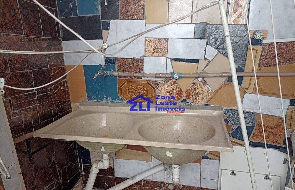 Casa à venda com 2 quartos, 100m² - Foto 34