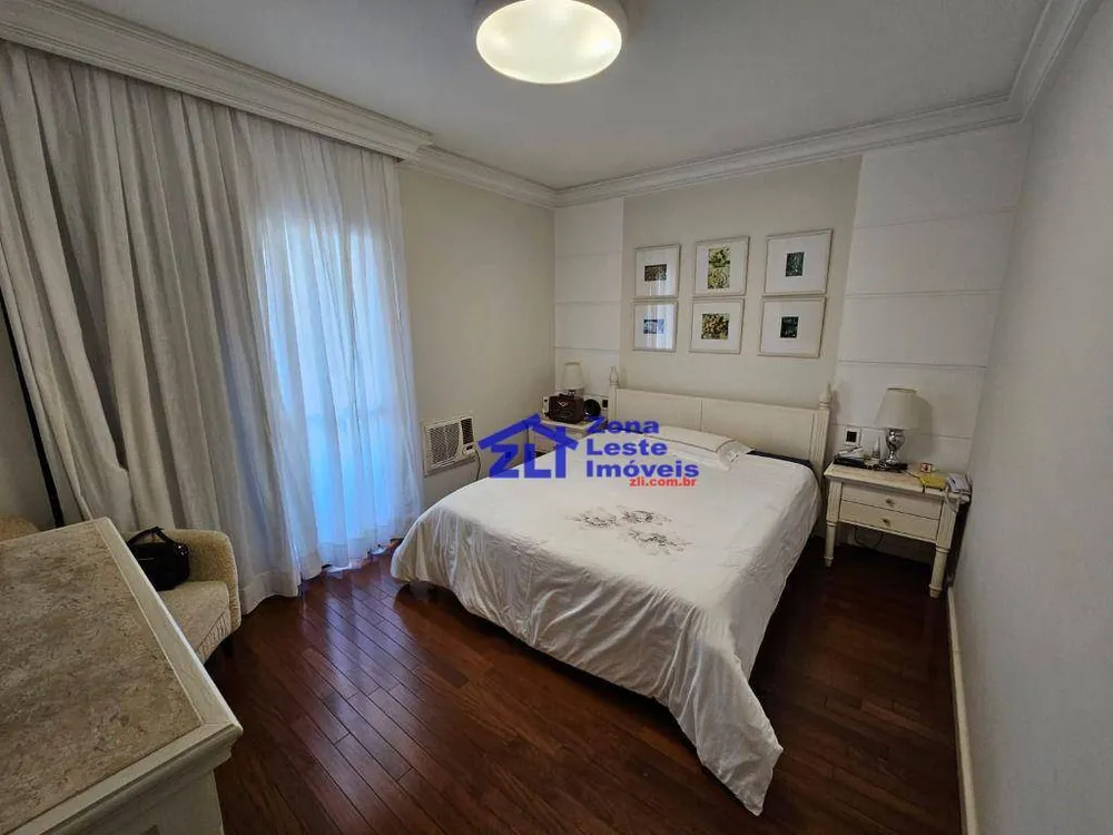 Apartamento, 3 quartos, 210 m² - Foto 1