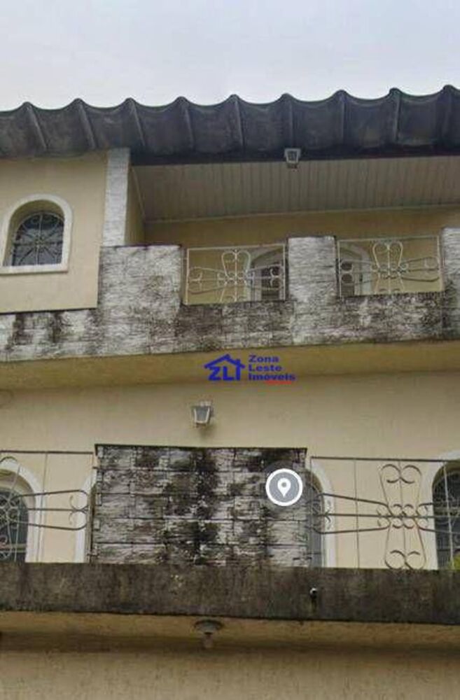 Sobrado à venda com 5 quartos, 286m² - Foto 1