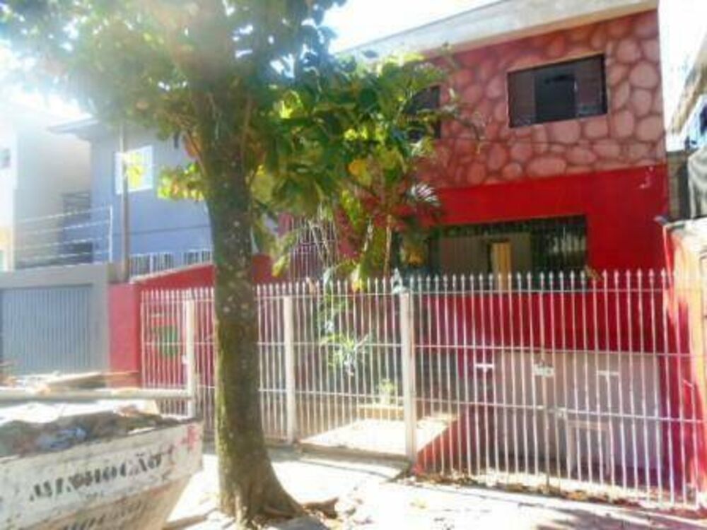 Sobrado, 3 quartos, 237 m² - Foto 2