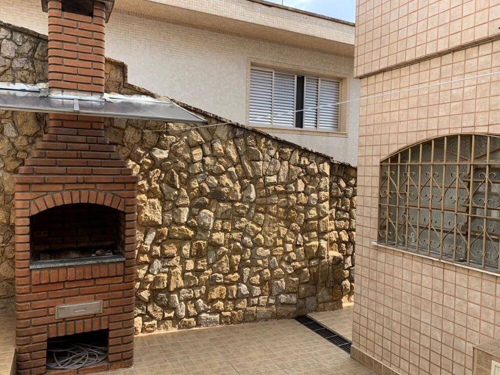 Sobrado à venda com 3 quartos, 135m² - Foto 1