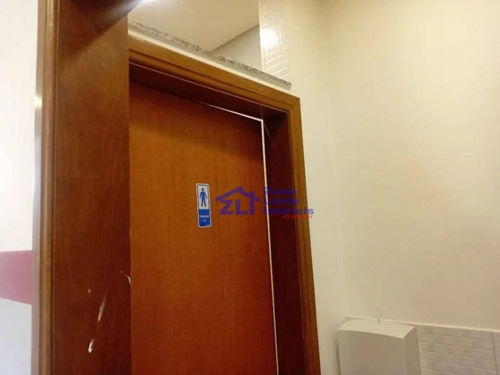Depósito-Galpão, 200 m² - Foto 1