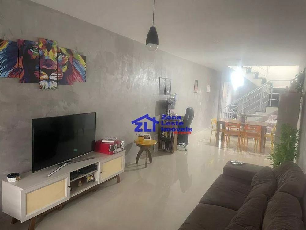 Sobrado à venda com 3 quartos, 200m² - Foto 3