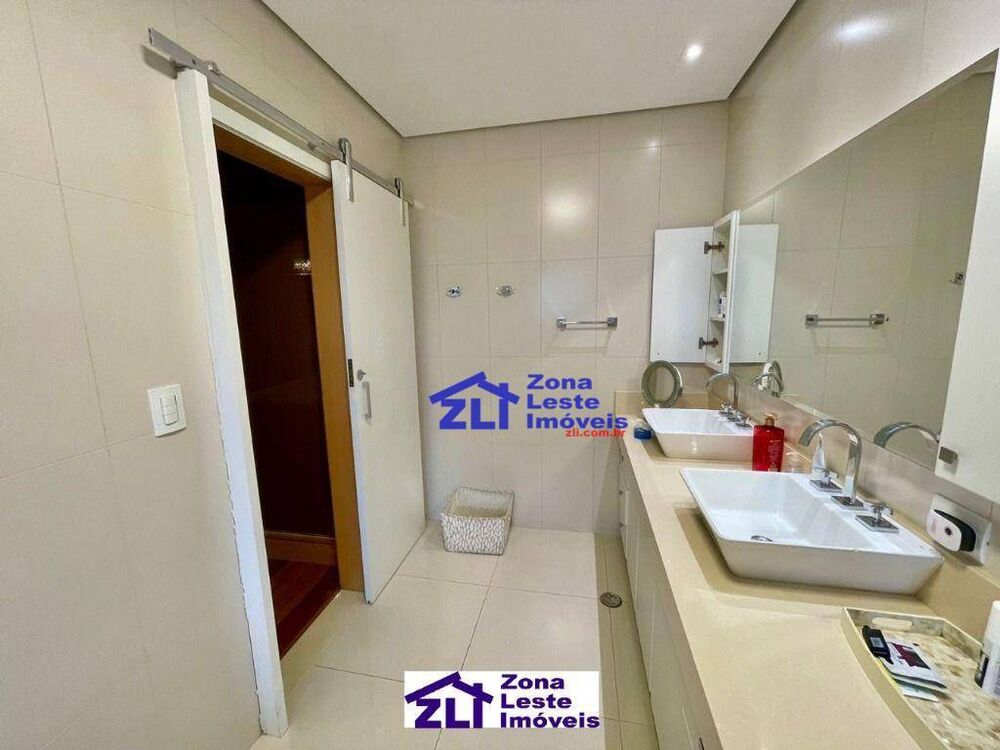 Sobrado, 3 quartos, 370 m² - Foto 2