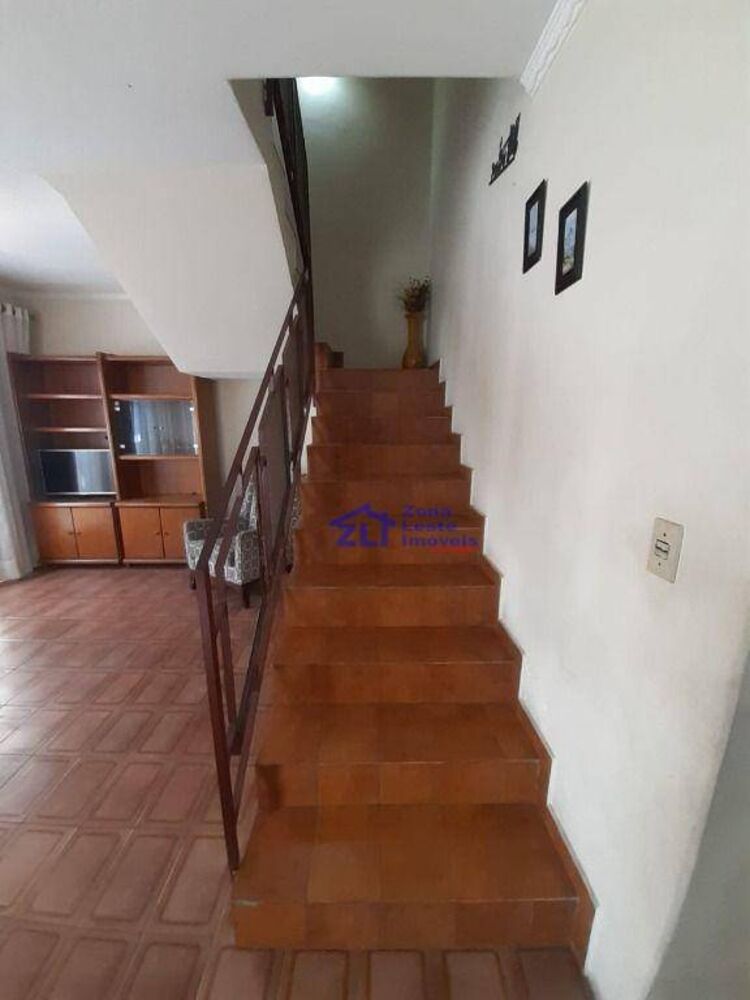 Sobrado, 3 quartos, 133 m² - Foto 1