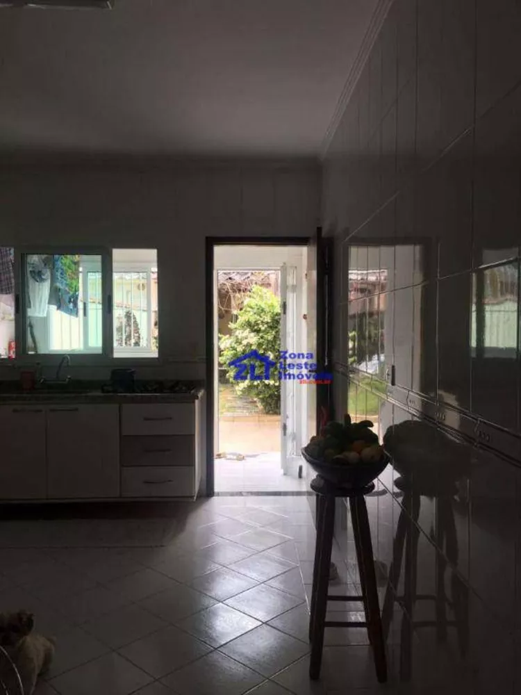 Sobrado, 3 quartos, 250 m² - Foto 2