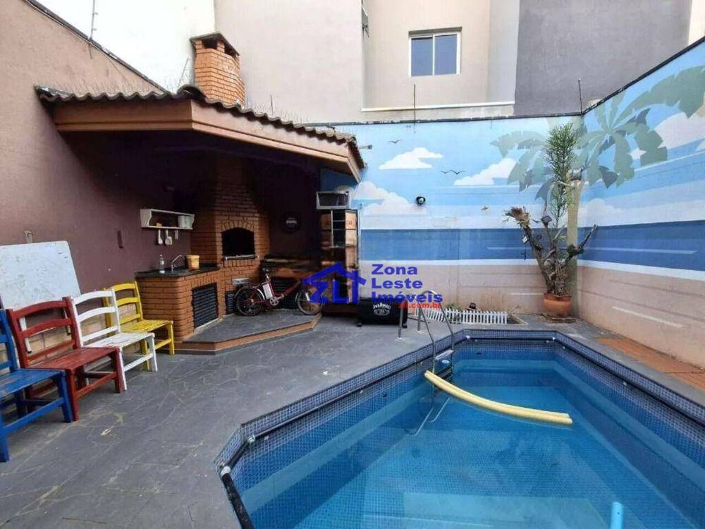 Sobrado à venda com 3 quartos, 180m² - Foto 4