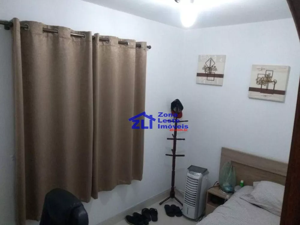 Sobrado à venda com 3 quartos, 250m² - Foto 2