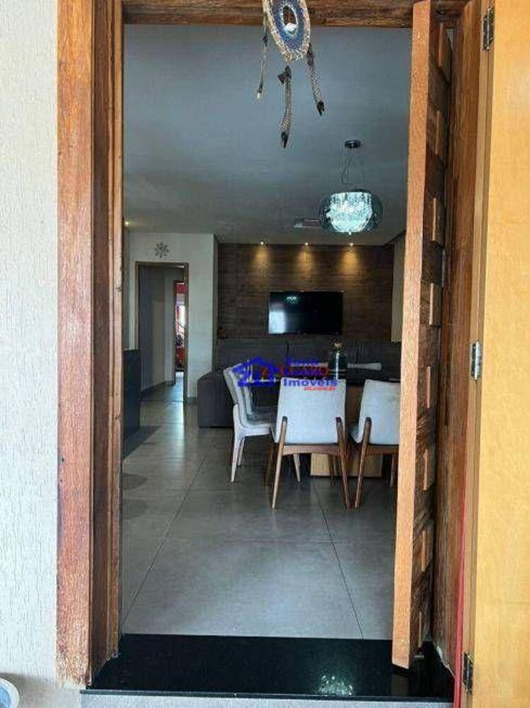 Sobrado, 3 quartos, 272 m² - Foto 3