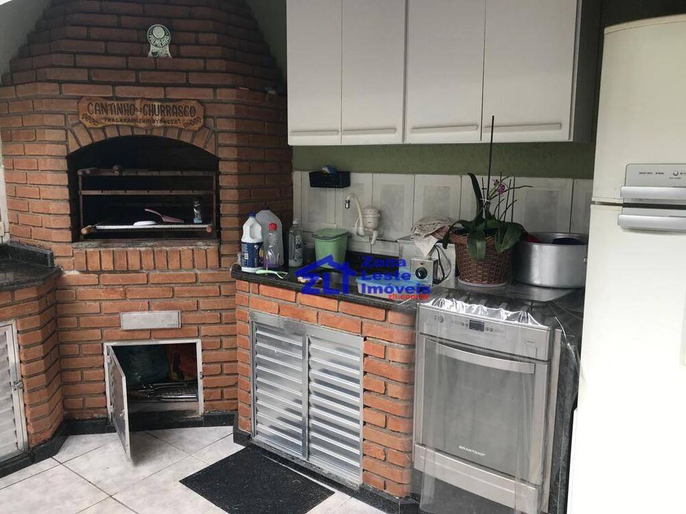 Sobrado à venda com 4 quartos, 250m² - Foto 4