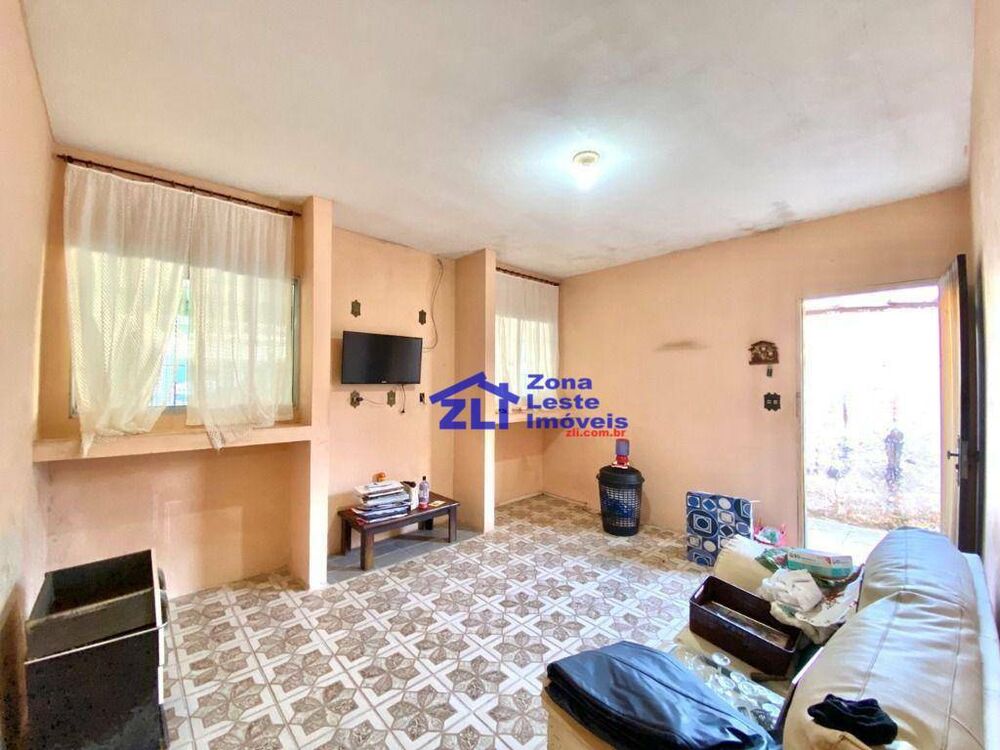 Casa à venda com 3 quartos, 140m² - Foto 1