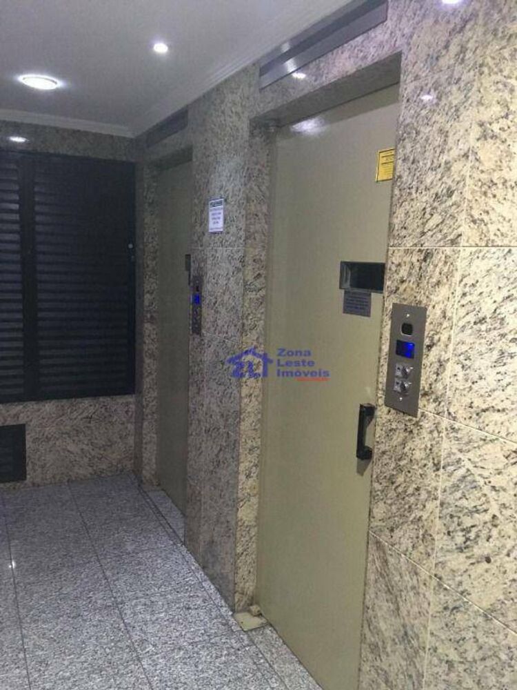 Apartamento à venda com 3 quartos, 93m² - Foto 4