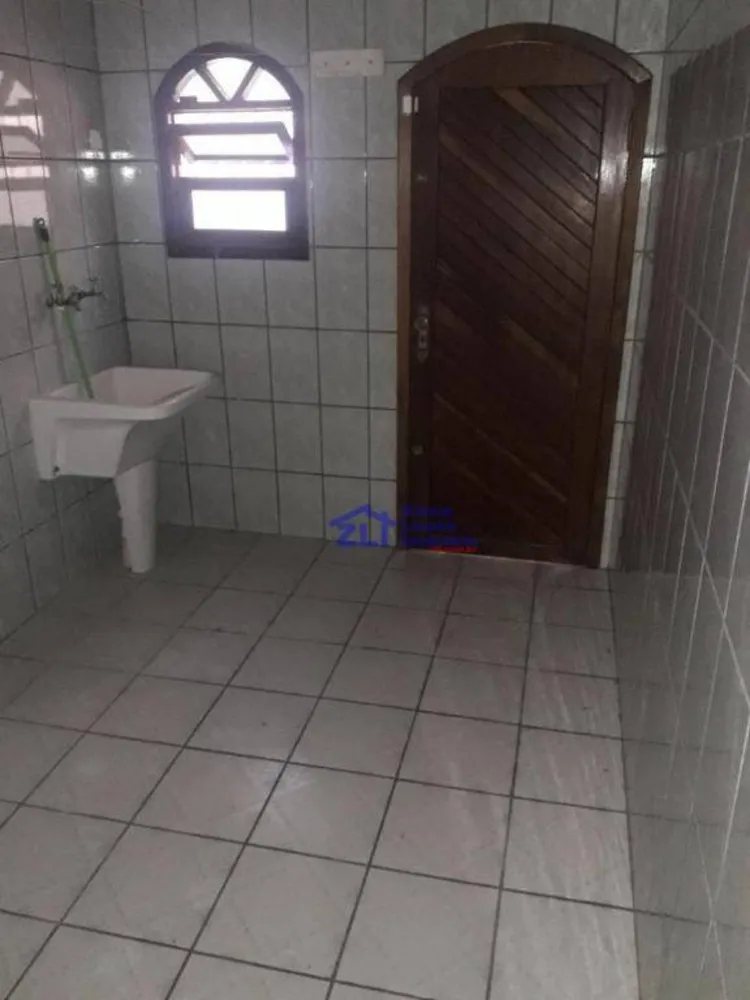 Sobrado, 3 quartos, 200 m² - Foto 1