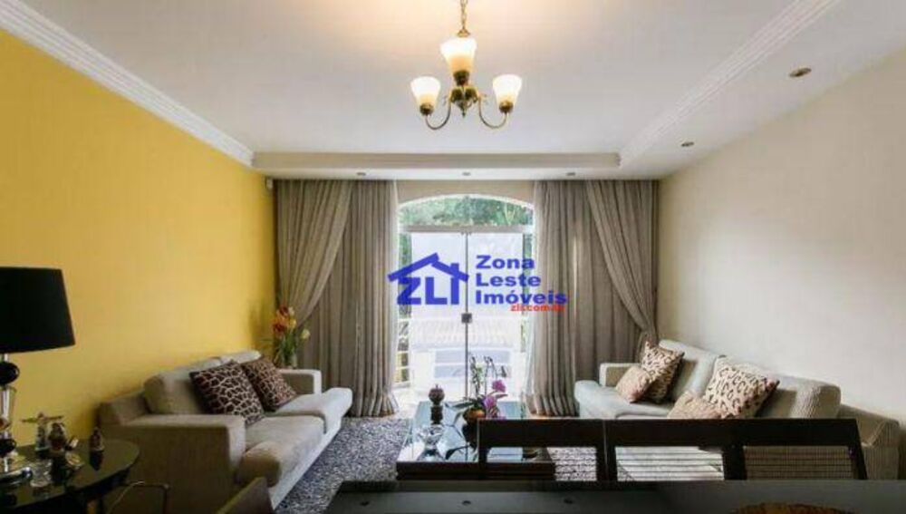 Sobrado, 3 quartos, 350 m² - Foto 1