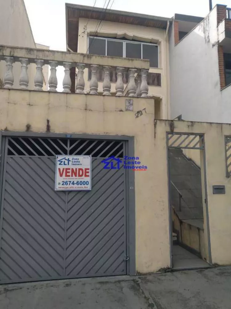 Sobrado à venda com 3 quartos, 220m² - Foto 2