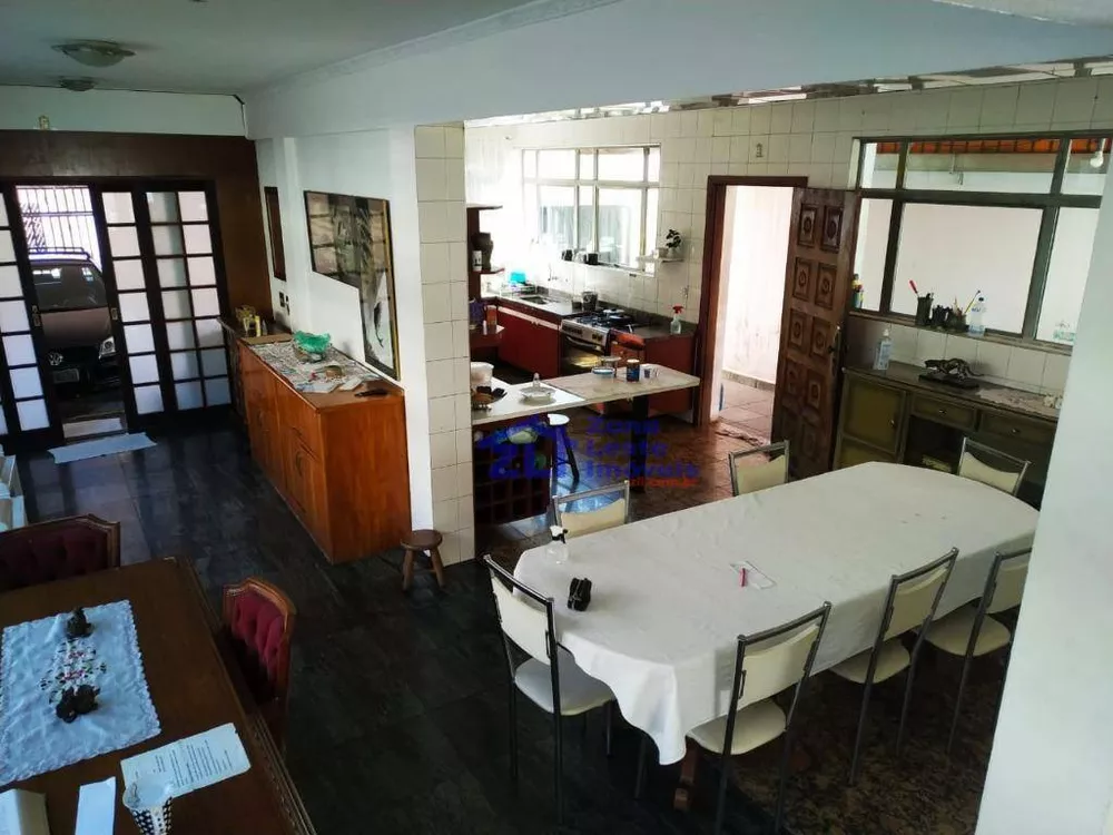 Sobrado, 3 quartos, 320 m² - Foto 2