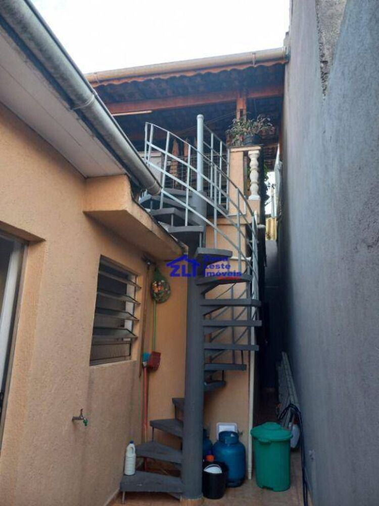 Casa à venda com 3 quartos, 120m² - Foto 3