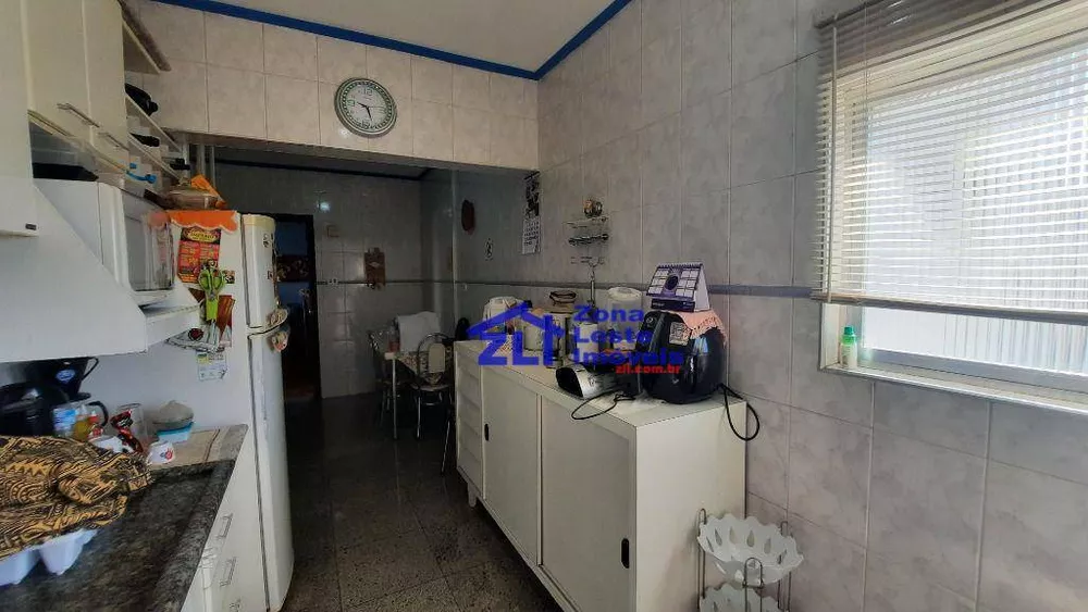 Apartamento, 3 quartos, 120 m² - Foto 1