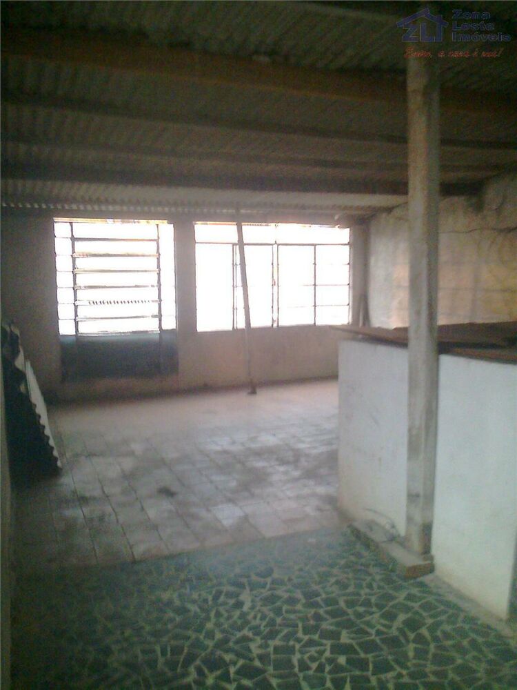 Casa à venda com 2 quartos, 175m² - Foto 13