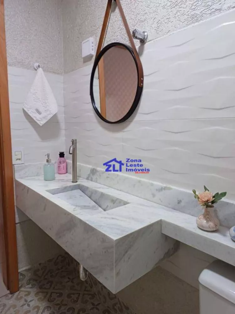 Sobrado, 3 quartos, 181 m² - Foto 1