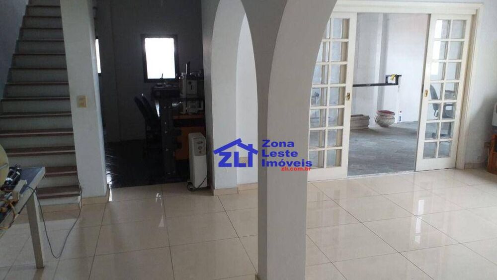 Sobrado, 3 quartos, 207 m² - Foto 2