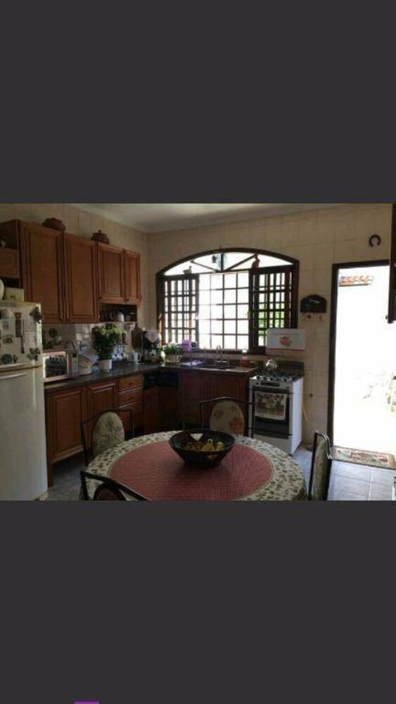 Sobrado, 3 quartos, 210 m² - Foto 2