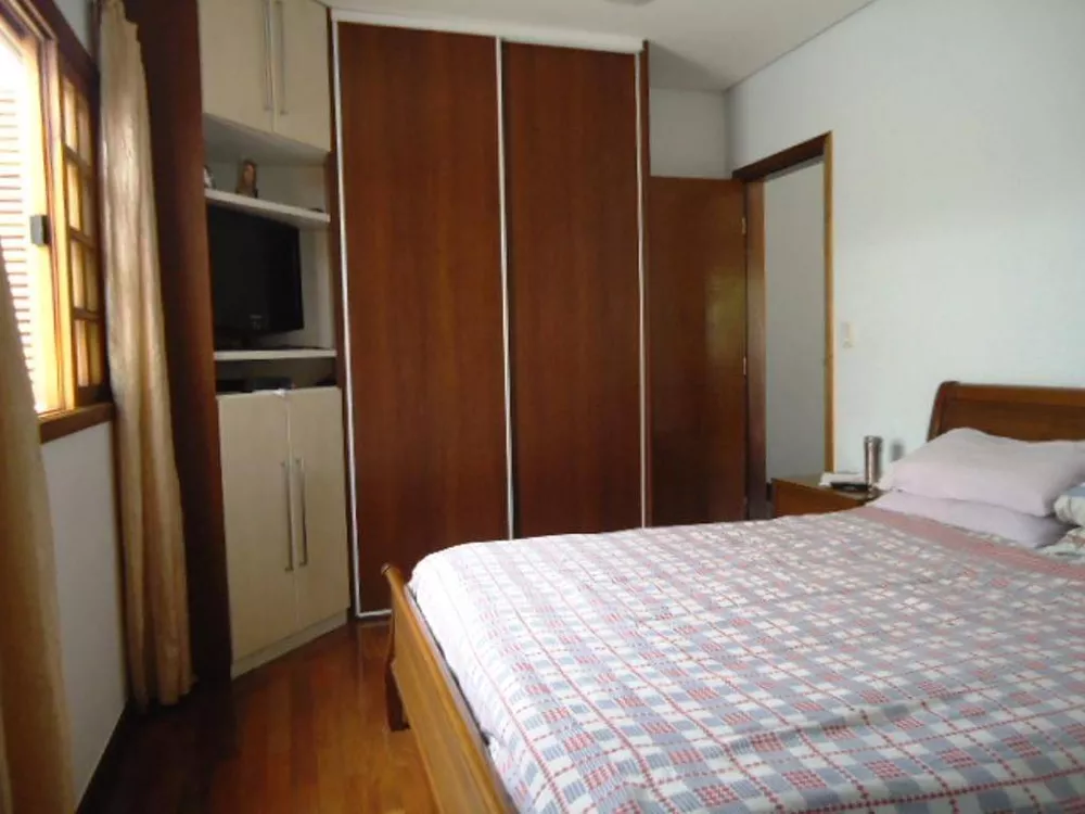 Casa, 3 quartos, 450 m² - Foto 2