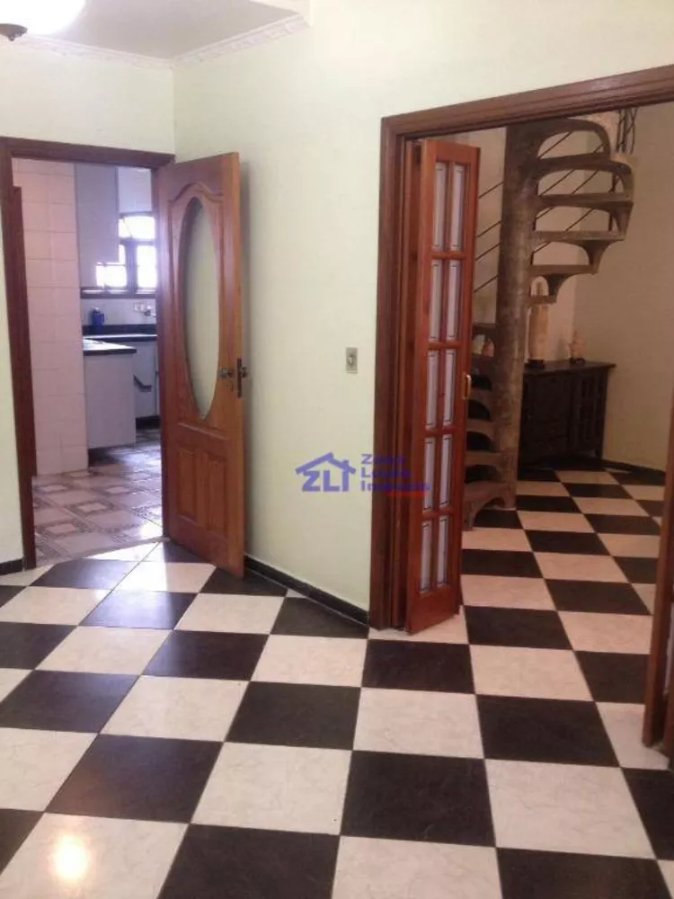 Sobrado, 2 quartos, 270 m² - Foto 3