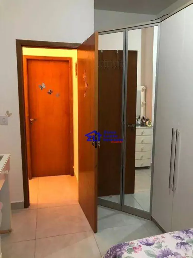 Sobrado à venda com 2 quartos, 69m² - Foto 3