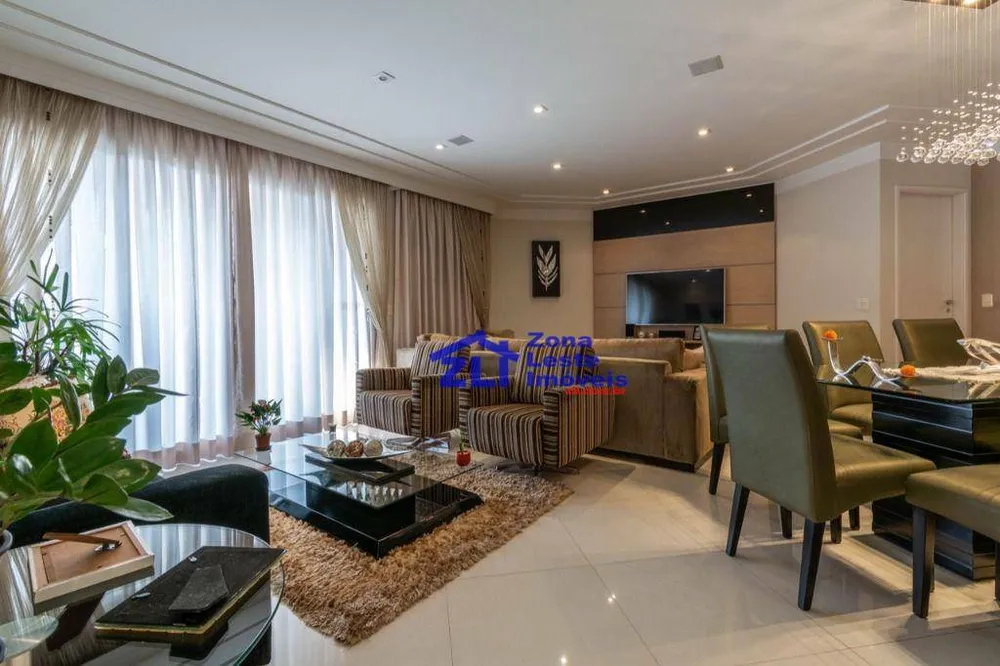 Apartamento, 3 quartos, 131 m² - Foto 2