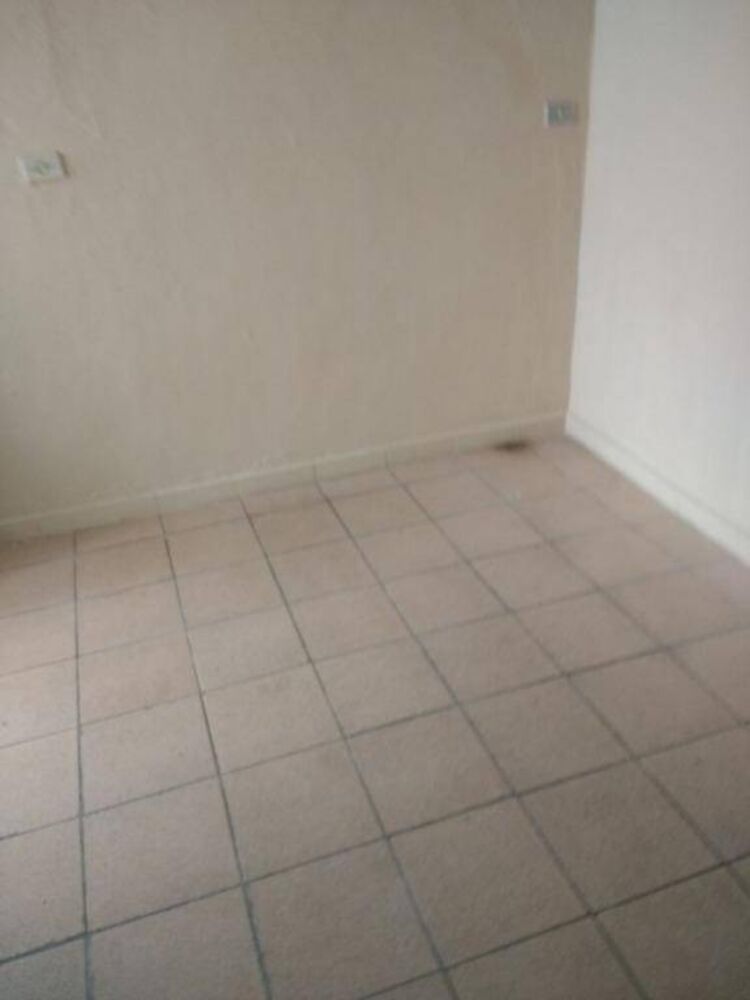 Casa, 1 quarto, 200 m² - Foto 3