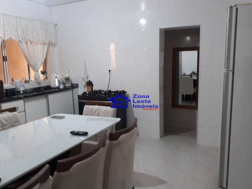 Sobrado, 5 quartos, 140 m² - Foto 1