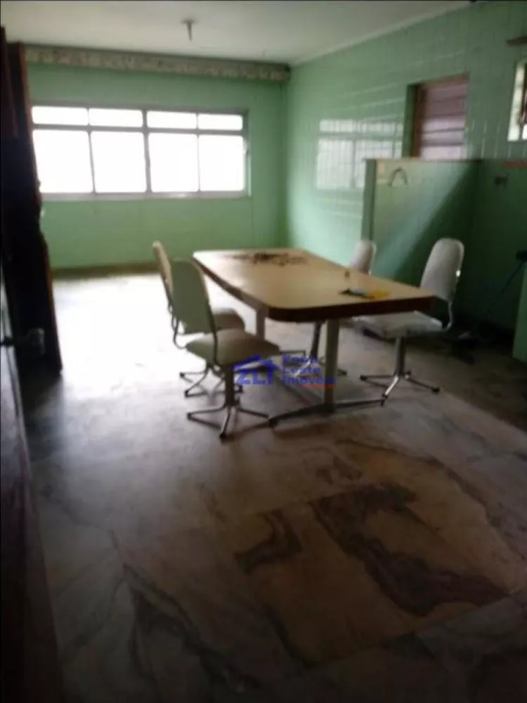 Casa, 3 quartos, 270 m² - Foto 11