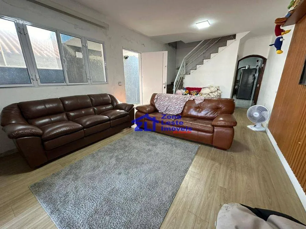 Casa, 4 quartos, 164 m² - Foto 1