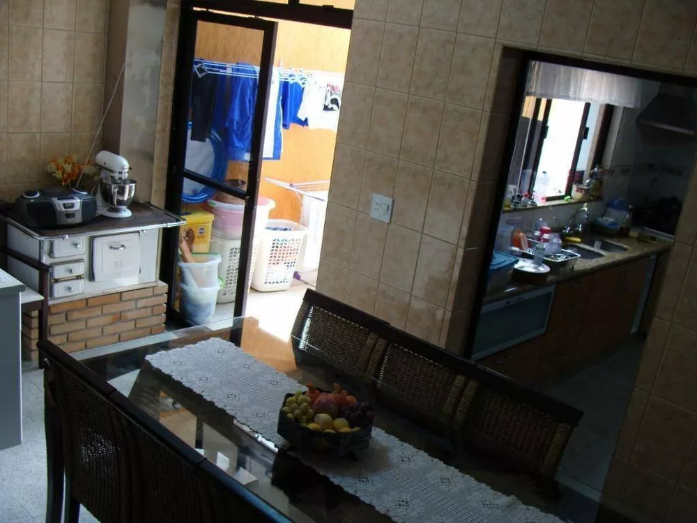 Sobrado, 3 quartos, 233 m² - Foto 8