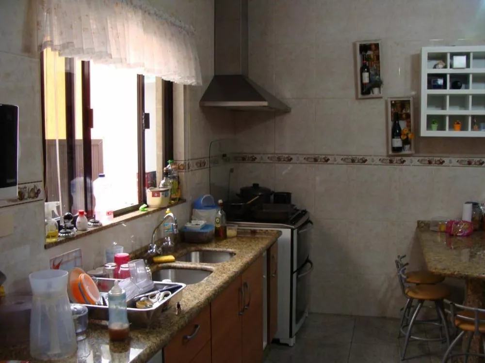 Sobrado, 3 quartos, 233 m² - Foto 5