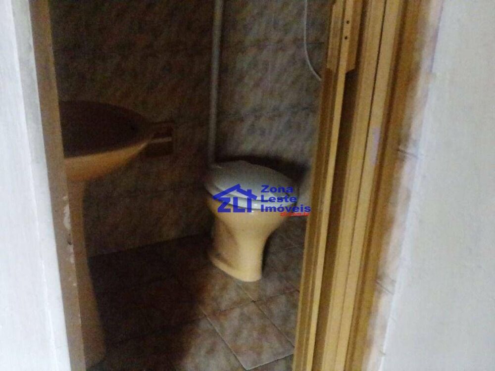 Casa para alugar com 2 quartos, 150m² - Foto 22
