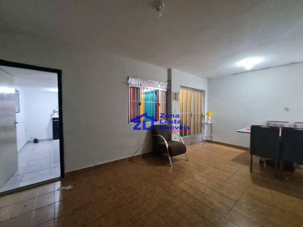Casa à venda com 4 quartos, 120m² - Foto 4