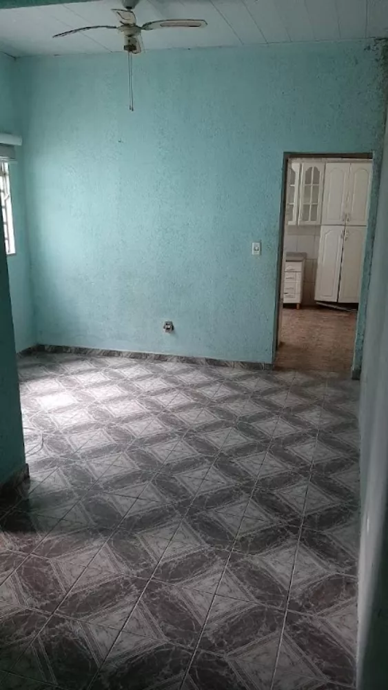 Casa, 1 quarto, 300 m² - Foto 3