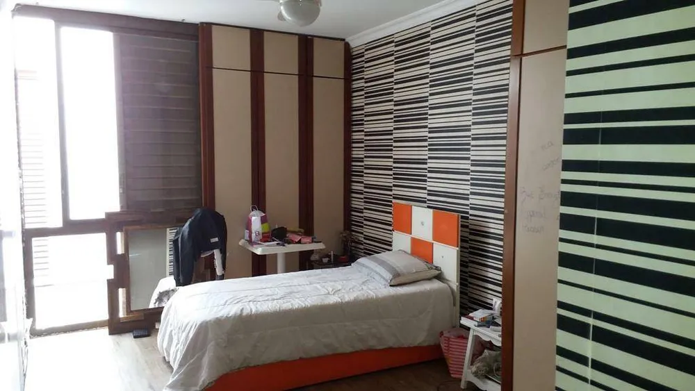 Casa, 3 quartos, 385 m² - Foto 1